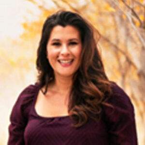 Kristen LaVolpa headshot